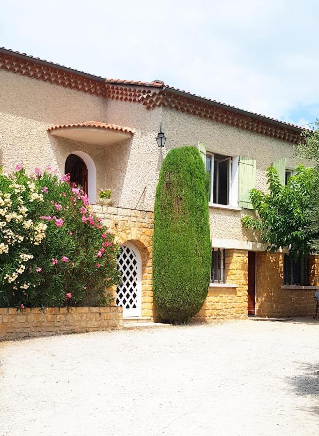 Les Oliviers Daire Carpentras Dış mekan fotoğraf